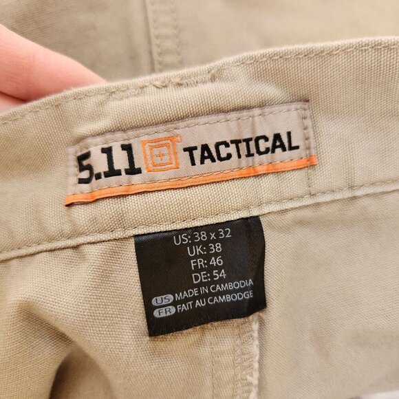 5.11 Tactical Khakis Cotton Canvas Pants 100% Rugged Outdoors Hiking Men's 38x32 - Picture 7 of 9